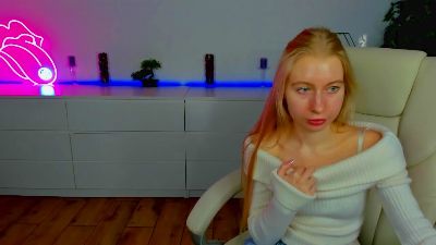 Alina__Blonde live from Ukraine
