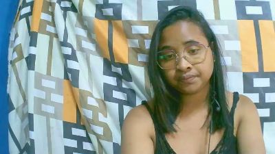 Aurelia00 live from Madagascar