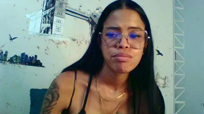 CelesMejias live from Colombia