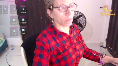 Chayla_Ruiz live from Colombia