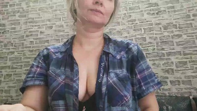 EdithManning live from United States