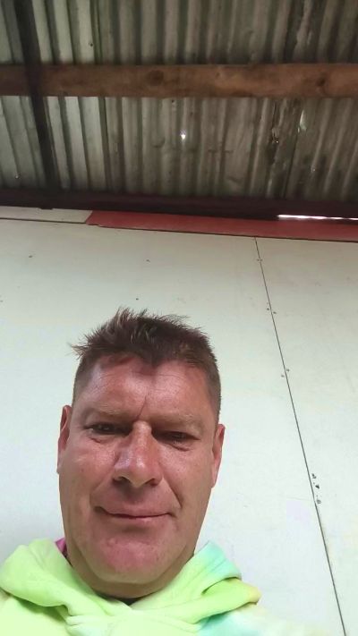 Hectito43 live from Chile