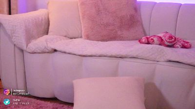 LilithGray9 live from Colombia