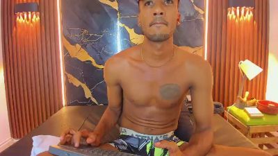 Lucky_boys_ live from Colombia