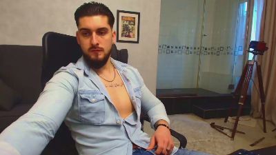 MatiasDean live from United States