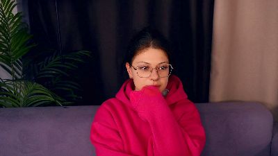 MegganLacey live from France