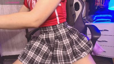 Mia_Esposito2 live from United States