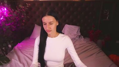 Snow_WhiteeeX live from Ukraine