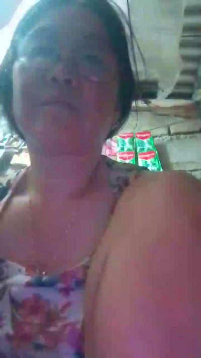 WildLady live from Philippines