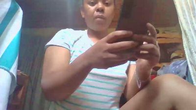 fatou18 live from Madagascar