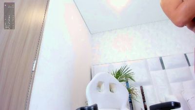 imkrystall live from Colombia