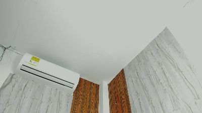 marianamanzur01 live from United States