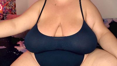 mayabigtits live from Russia