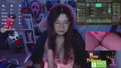 pink_girl0n live from Peru