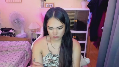 urhot_babygirl live from Philippines